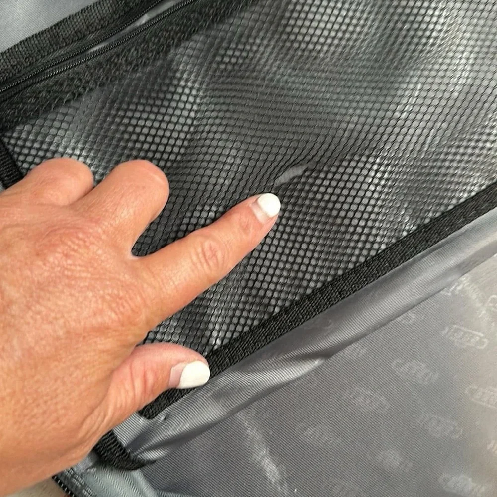 Stylish Black and Gray Trapper Keeper. Create a bundle & save!